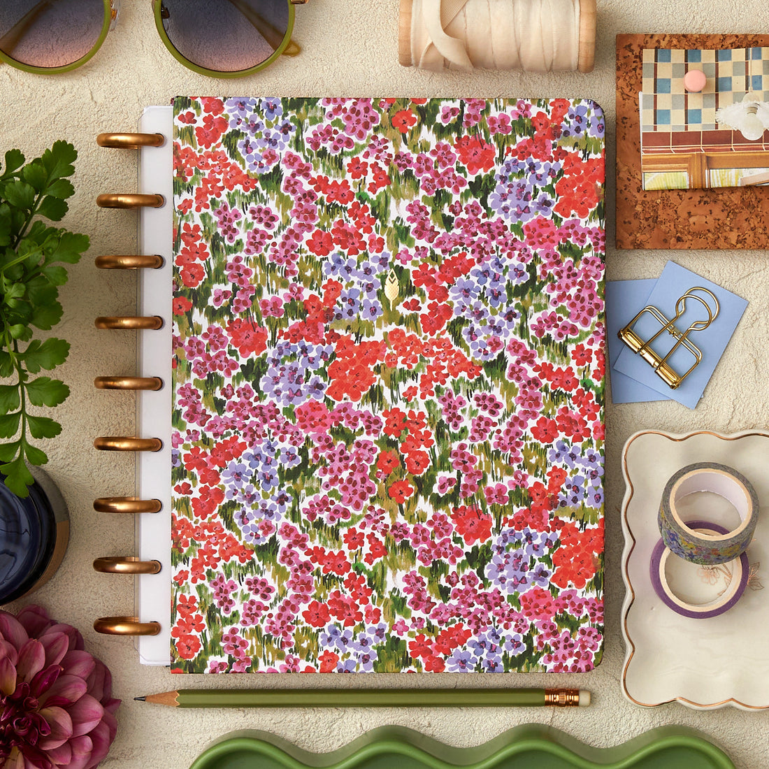 7x9 cover featuring floral patterns of poppy flowers